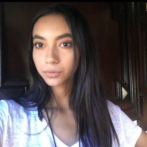 Meet your Posher, Julissa